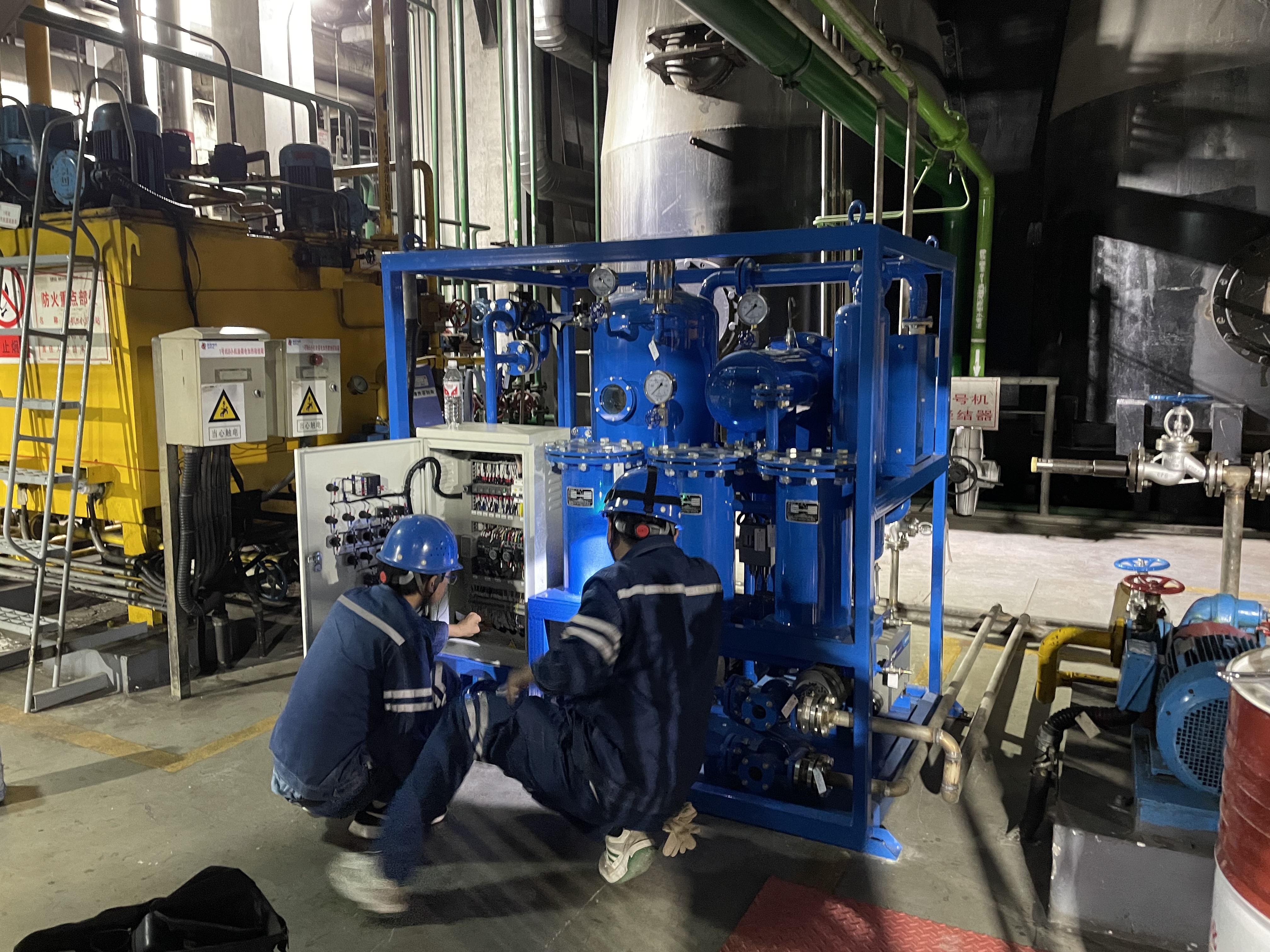 透平油真空聚結濾油機案例